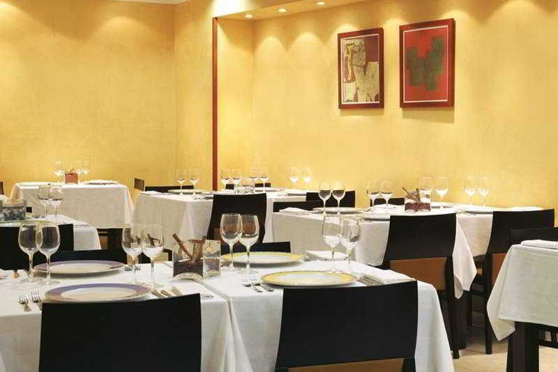 Grupotel Gravina Barcelona Restaurante foto
